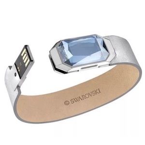 Swarovski Active Crystal USB Bracelet Leather NWT · Brand: Swarovski